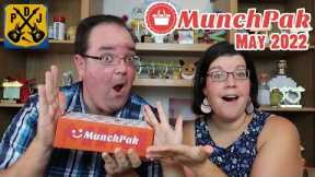 MunchPak Mini Snack Box - May 2022 Unboxing & Taste Test - Tasty Crunchy Cheesy Feet - ParoDeeJay