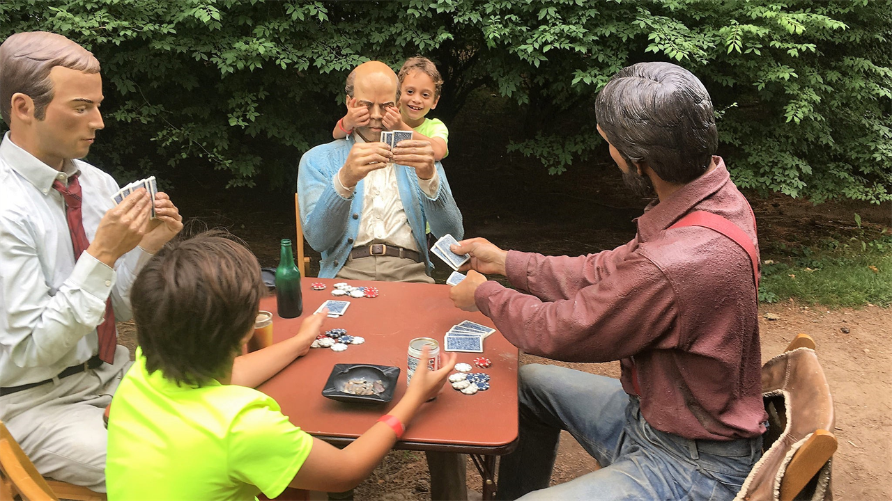 playing cards sculptures at garden of sculptures
