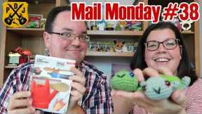 Mail Monday #38 - The Spring 2023 Mega Mail Opening Catch-Up Episodes: Volume 1 - ParoDeeJay