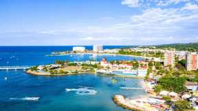 This Caribbean Paradise Surpasses 2023’s Tourism Estimates Despite Bad Reputation