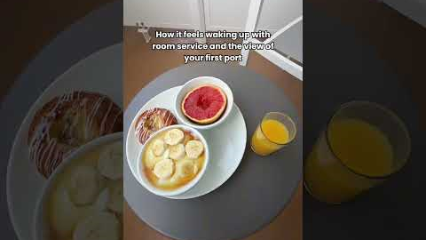 Room service and turquoise water = An elite combo 🌊🤌